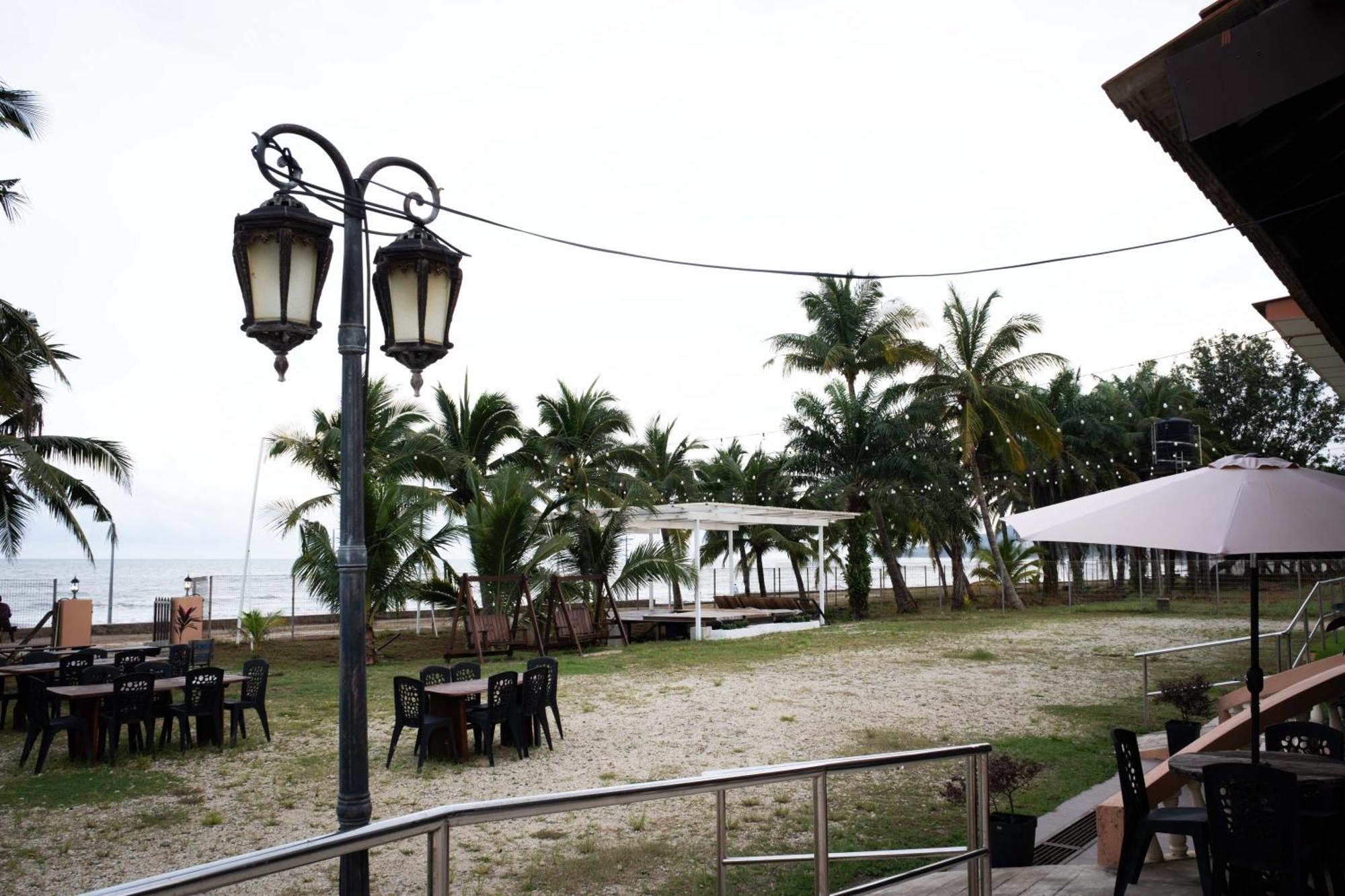 Blackstone Beach Resort Kuantan Eksteriør bilde